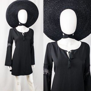 Summertime gothic! Garage dark bohemian 60s style mini dress bell sleeves